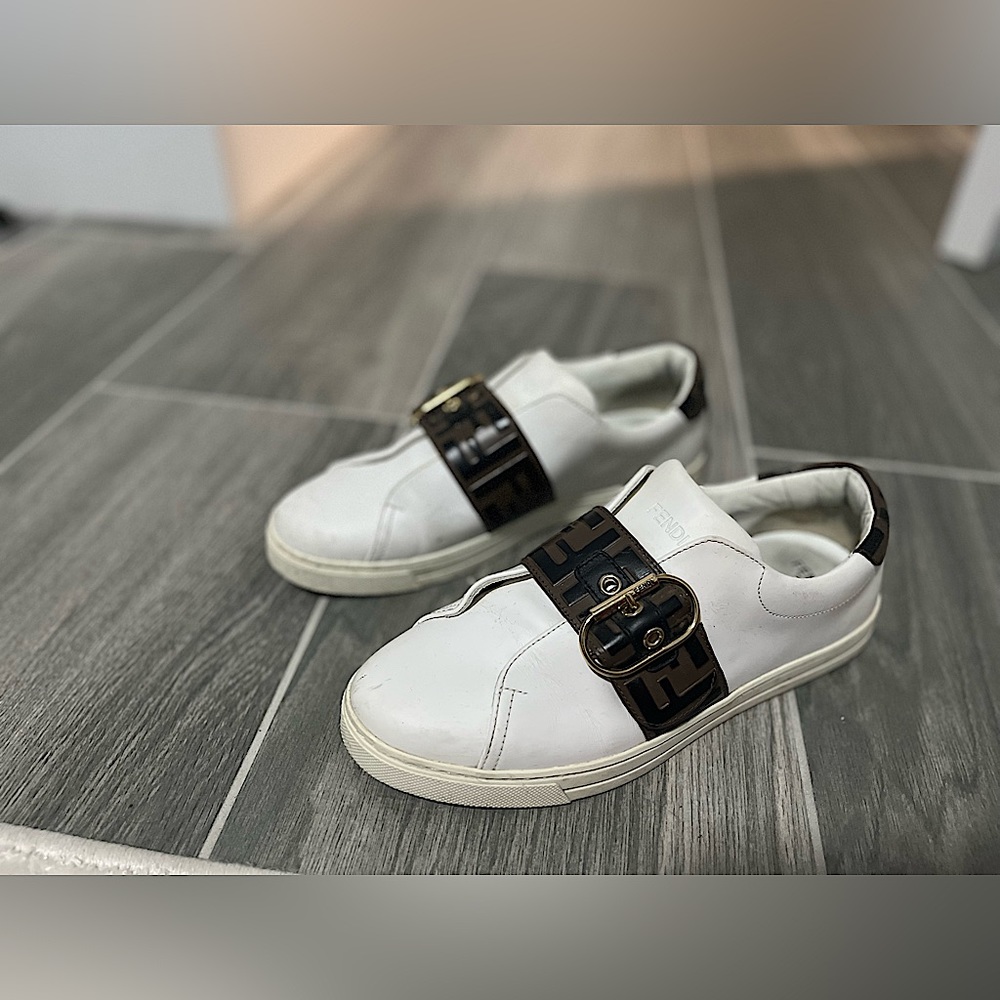 Fendi Women’s Sneakers Size 39